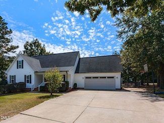 61 Shepherd Dr, Benson, NC 27504