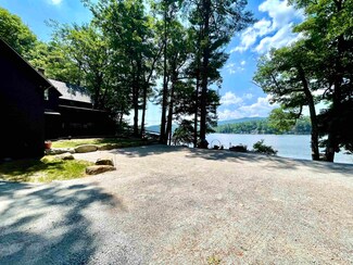 45 Crittenden Rd, Bradford, NH 03221