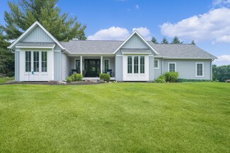 7922 Pine Edge Ct SE, Alto, MI 49302