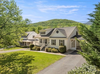 526 Davis Creek Rd, Candler, NC 28715
