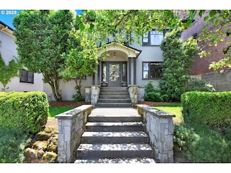 2066 NW Overton St, Portland, OR 97209