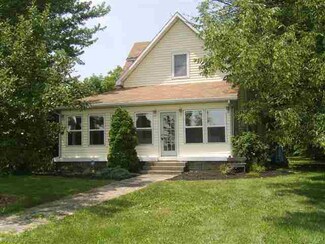 9610 S 200 W, Fairmount, IN 46928