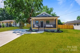 107 W Poplar St, Stanley, NC 28164