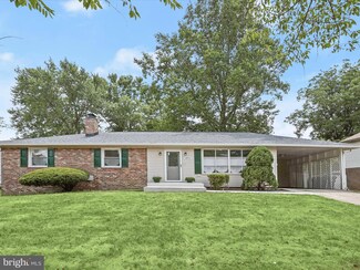 12711 Whiteholm Dr, Upper Marlboro, MD 20774