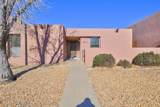 8313 Racheleigh Rd NE, Albuquerque, NM 87109