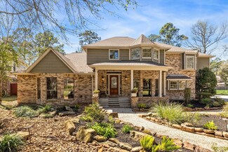 27 Twelve Pines Ct, Spring, TX 77381