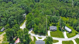 537 Siever Rd, Crossville, TN 38572