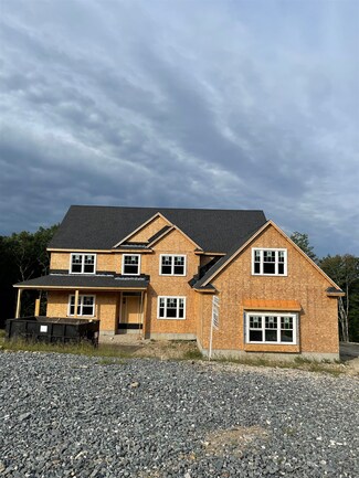 33 Burnham Rd, Windham, NH 03087