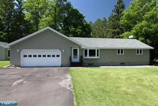 4583 Cedar Island Dr, Eveleth, MN 55734