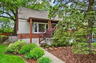 3306 Greenway Ave, Cincinnati, OH 45248