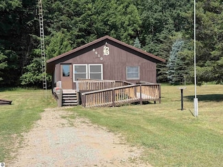 3910 S Vandermeulen Rd, McBain, MI 49657