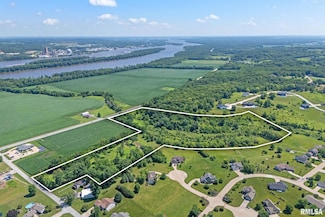 000 8th St W, Andalusia, IL 61232
