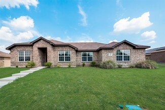 2987 Driftwood Dr, Lancaster, TX 75146