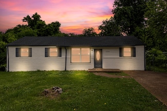 3200 Curtis St, Nashville, TN 37218