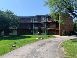 2305 Holiday Terrace Unit 134, Lansing, IL 60438