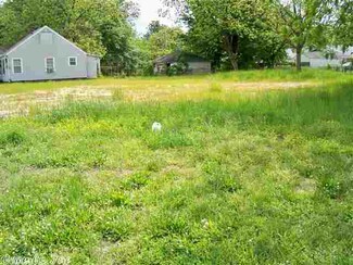 1304 W 15th St, North Little Rock, AR 72114