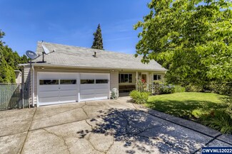 17123 SE Rhone St, Portland, OR 97236