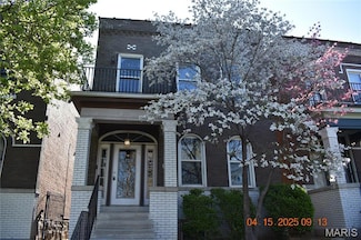 3522 S Compton Ave, Saint Louis, MO 63118