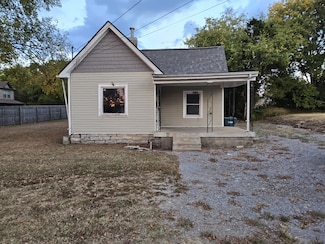 207 Cedar St, Lebanon, TN 37087