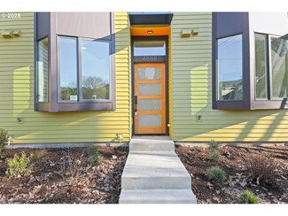 4888 NE 36th Ave Unit 2, Portland, OR 97211
