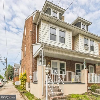 131 Columbus Ave, Trenton, NJ 08629