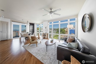 159 Denny Way Unit 603, Seattle, WA 98109