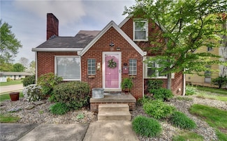 283 Everhard Rd SW, North Canton, OH 44709