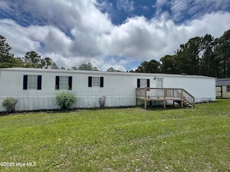 4640 Smith-Briggs Ln, Leland, NC 28451