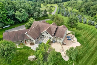 2704 County Road I, Avoca, WI 53506