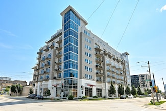 601 E Ogden Ave Unit 408, Milwaukee, WI 53202