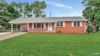 4212 Mcclain Ln NW, Huntsville, AL 35810