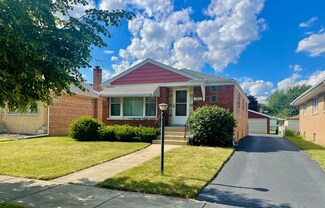 2840 W 99th Place, Evergreen Park, IL 60805
