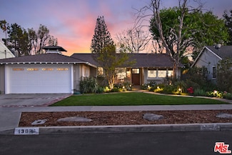 13024 Hesby St, Sherman Oaks, CA 91423