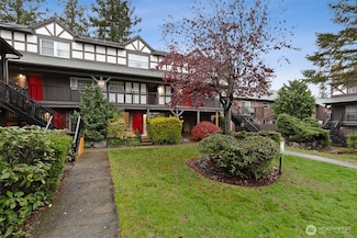 3425 S 176th St Unit 110, Seatac, WA 98188