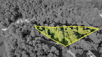 130 Shoals Overlook Dr, Florence, AL 35634