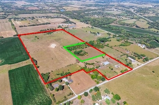 32314 W 335th St, Osawatomie, KS 66064