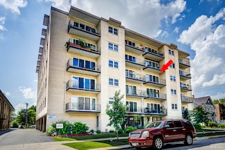 215 Marengo Ave Unit 4B, Forest Park, IL 60130