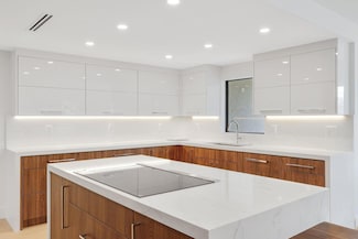 1222 Hillsboro Mile Unit 24, Hillsboro Beach, FL 33062