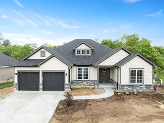 8641 Doris Place, Cleves, OH 45002