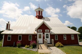 5752 Route 100, Hyde Park, VT 05665