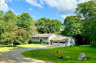 199 Maple Ridge Rd, Chester, VT 05143