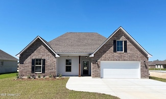 12111 Walker Rd, Ocean Springs, MS 39564