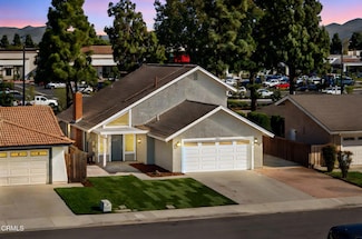 958 Palmer Ave, Camarillo, CA 93010