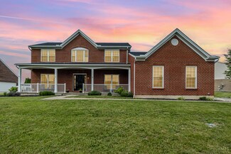8126 Jordan Club Ct, Cleves, OH 45002