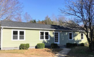 434 Castle Craig Dr, Evington, VA 24550