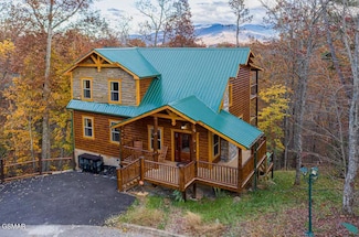 2037 Settlers Ridge Way, Gatlinburg, TN 37738