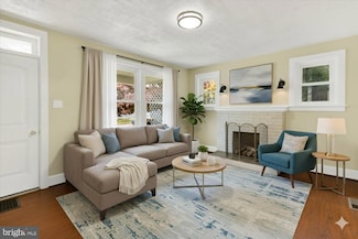 115 College Ave, Mountville, PA 17554