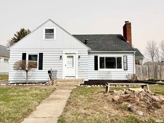 2619 12th Ave, Moline, IL 61265