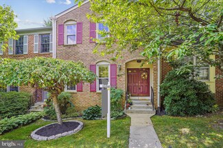 3146 Borge St, Oakton, VA 22124