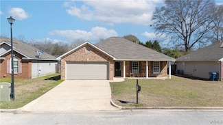 3400 Palmetto St, Northport, AL 35475